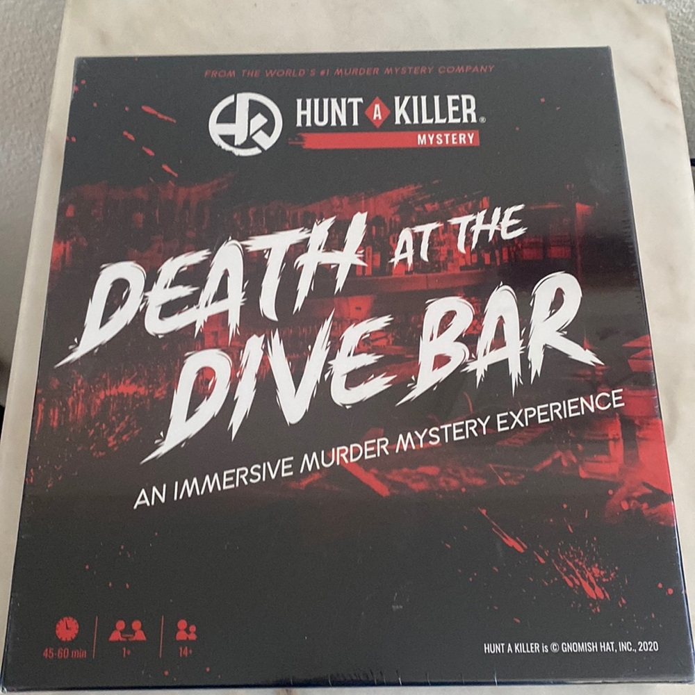 Hunt a killer mystery death at the dive bar